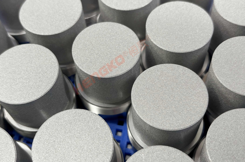 專業(yè)制造不銹鋼燒結(jié)濾芯，滿足多元工業(yè)過濾需求！