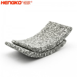 廠家加工定制燒結不銹鋼過濾片,耐高溫耐腐蝕醫(yī)療制藥不銹鋼濾片