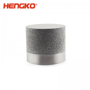 濾芯廠(chǎng)家生產(chǎn)不銹鋼過(guò)濾器多孔金屬粉末燒結(jié)濾芯耐高溫壽命長(zhǎng),用于制藥行業(yè)